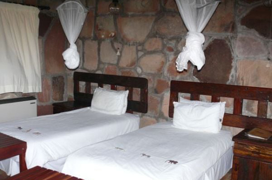 Tshugulu Lodge Accommodation Mapungubwe National Park SANParks